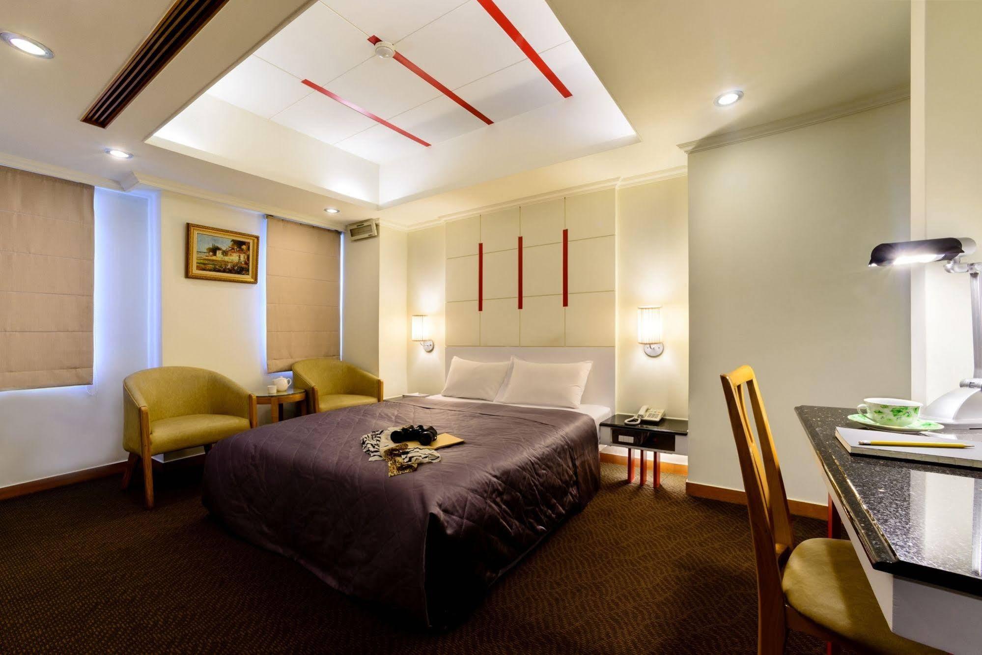 Kao Yuan Hotel - Zhong Zheng Taichung Extérieur photo