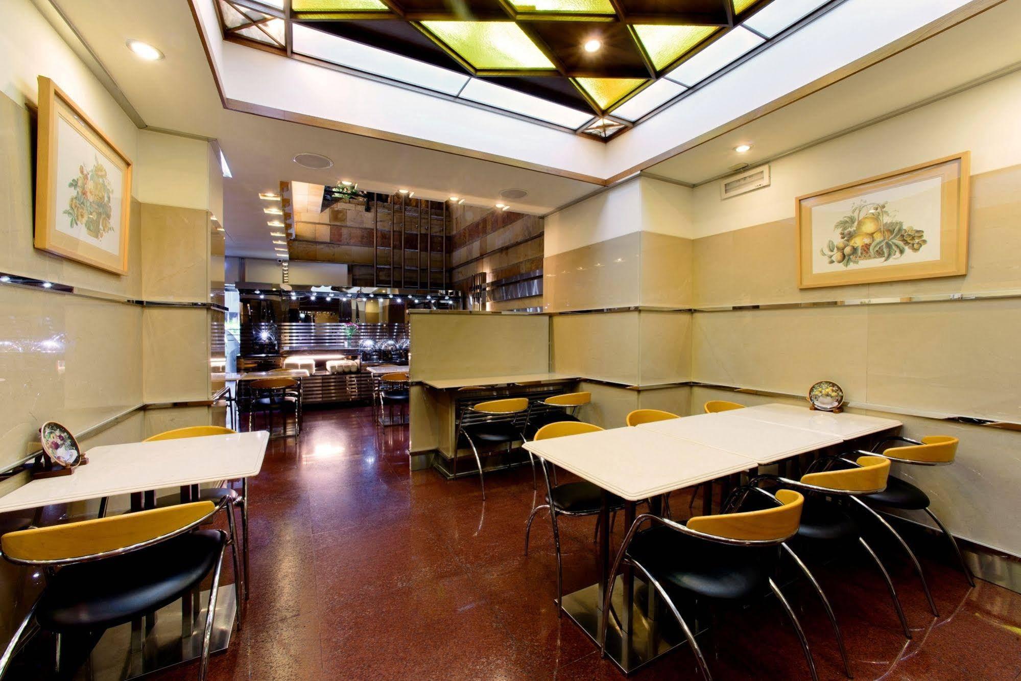 Kao Yuan Hotel - Zhong Zheng Taichung Extérieur photo