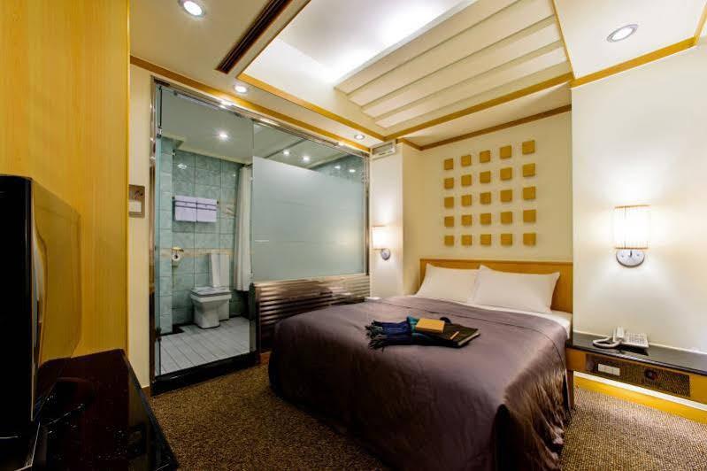 Kao Yuan Hotel - Zhong Zheng Taichung Extérieur photo