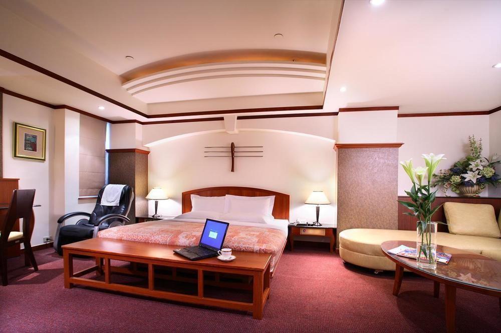 Kao Yuan Hotel - Zhong Zheng Taichung Extérieur photo